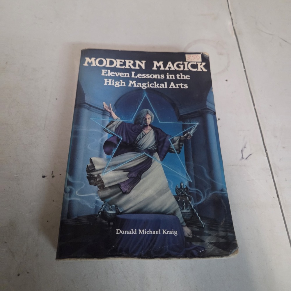 Vintage 1988 Modern Magick Eleven Lessons High Magickal Arts Kraig Llewellyn PB